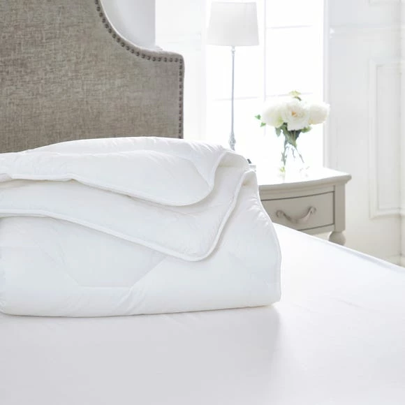 Discount ๐ Dorma Dorma Satin Touch 13.5 Tog Duvet ๐ 2 Discount ๐ Dorma Dorma Satin Touch 13.5 Tog Duvet ๐ - Image 2