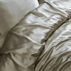 Best reviews of ✔️ Dorma Dorma Ivory 100% Silk Duvet Cover 👍 -Dorma Sales Store 1000182282 alt04