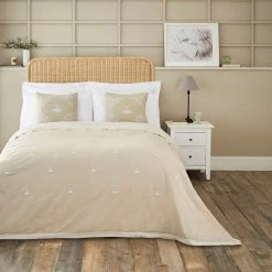 Coupon ๐ฅ Dorma Dorma Embroidered Bee Bedspread ๐