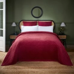 Flash Sale โ๏ธ Dorma Dorma Purity Red Genevieve Bedspread ๐ฏ